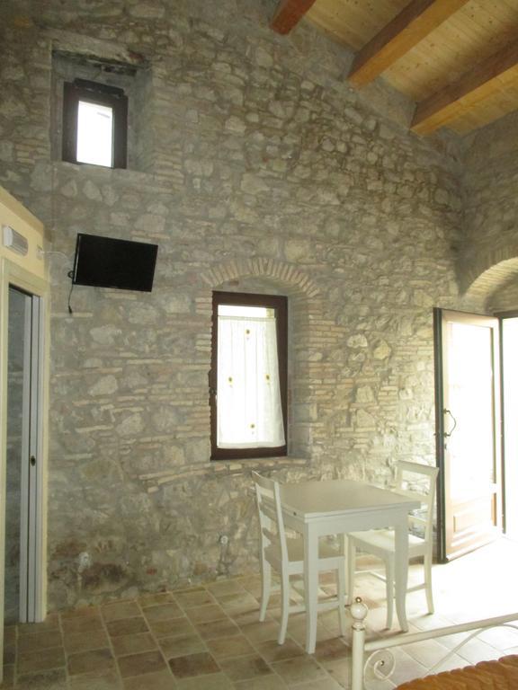 Residenza Sant'Antonio 호텔 Deliceto 외부 사진